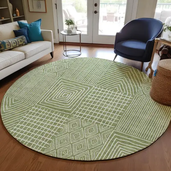 8' Green And Ivory Round Geometric Washable Indoor Outdoor Area Rug Photo 8