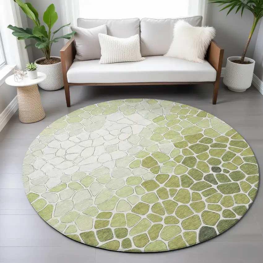 8' Green And Ivory Round Geometric Washable Indoor Outdoor Area Rug Photo 7