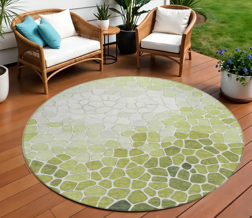 8' Green And Ivory Round Geometric Washable Indoor Outdoor Area Rug Photo 2