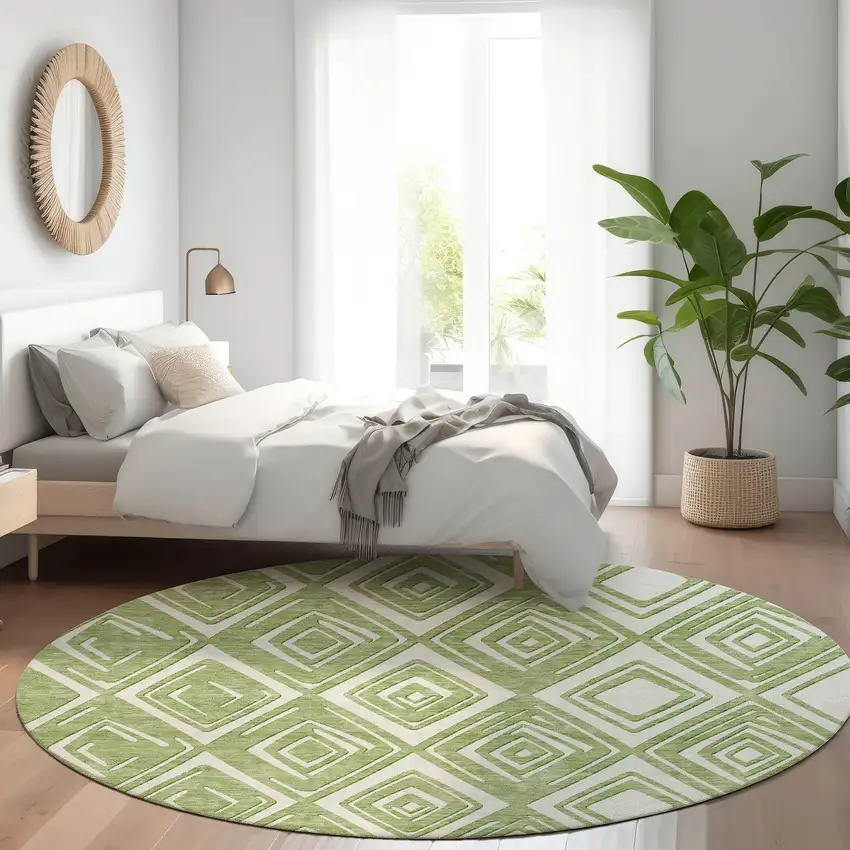 8' Green And Ivory Round Geometric Washable Indoor Outdoor Area Rug Photo 8