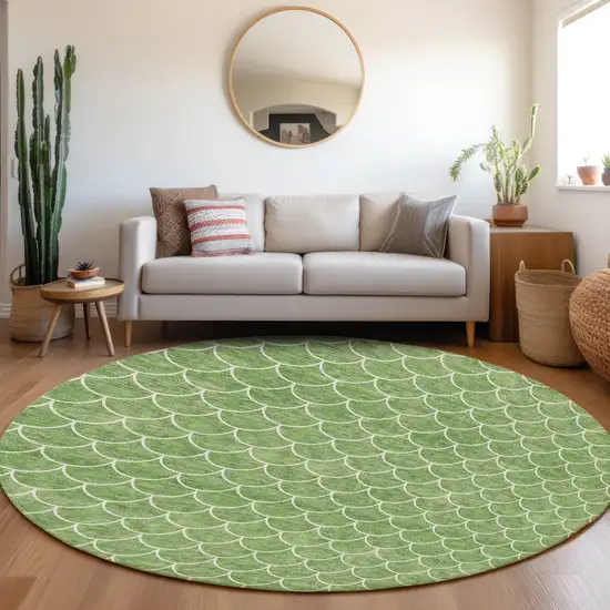 8' Green And Ivory Round Geometric Washable Indoor Outdoor Area Rug Photo 8