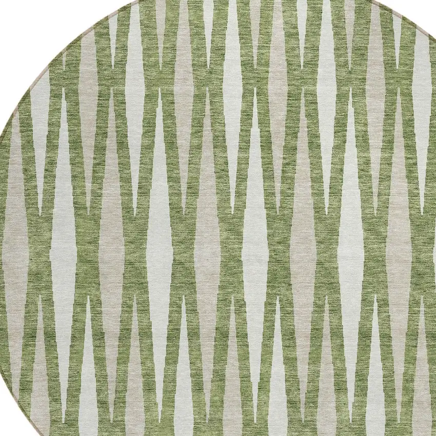 8' Green And Ivory Round Geometric Washable Indoor Outdoor Area Rug Photo 4