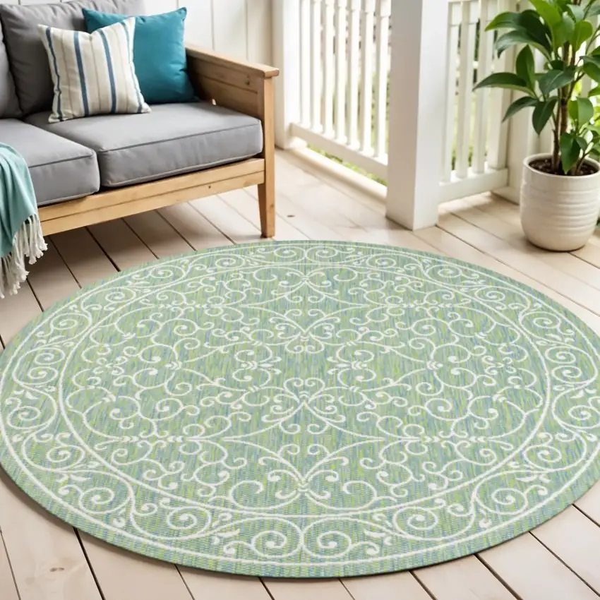 5' Green And Ivory Round Medallion Indoor Outdoor Area Rug Photo 1