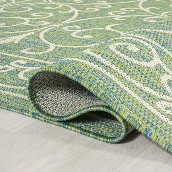 5' Green And Ivory Round Medallion Indoor Outdoor Area Rug Photo 9