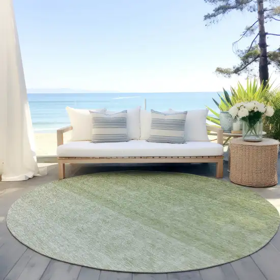 8' Green And Ivory Round Ombre Washable Indoor Outdoor Area Rug Photo 6