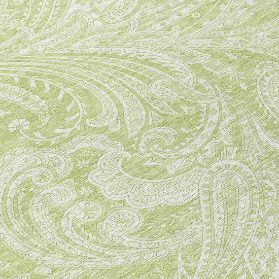 8' Green And Ivory Round Paisley Washable Indoor Outdoor Area Rug Photo 7