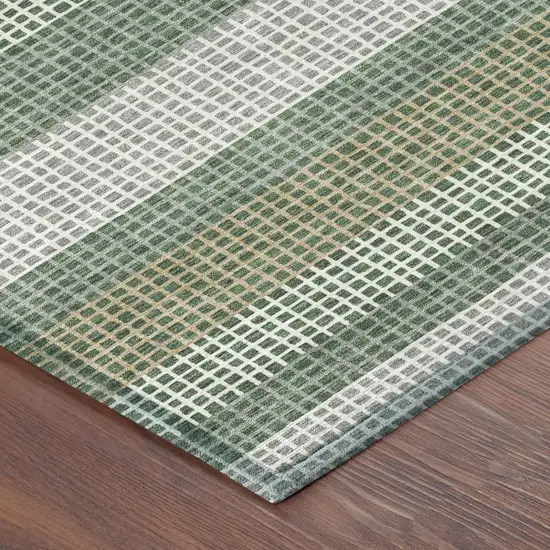 8' Green And Ivory Round Striped Washable Indoor Outdoor Area Rug Photo 5