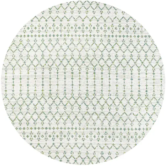 5' Green And Ivory Round Trellis Indoor Outdoor Area Rug Photo 1