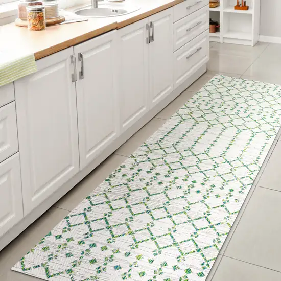 10' Green And Ivory Trellis Indoor Outdoor Runner Rug Photo 6