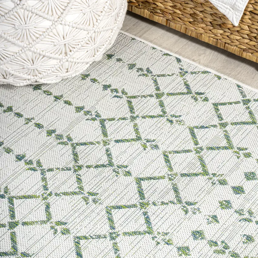8' Green And Ivory Trellis Indoor Outdoor Runner Rug Photo 7