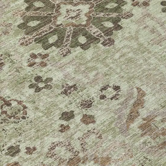 8' Green And Khaki Round Damask Washable Indoor Outdoor Area Rug Photo 5