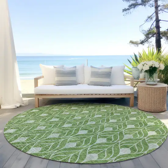 8' Green And Light Green Round Geometric Washable Indoor Outdoor Area Rug Photo 6