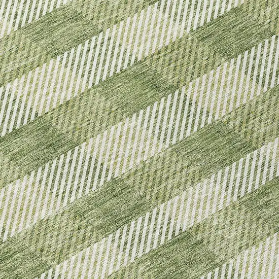 8' Green And Light Green Round Plaid Washable Indoor Outdoor Area Rug Photo 8