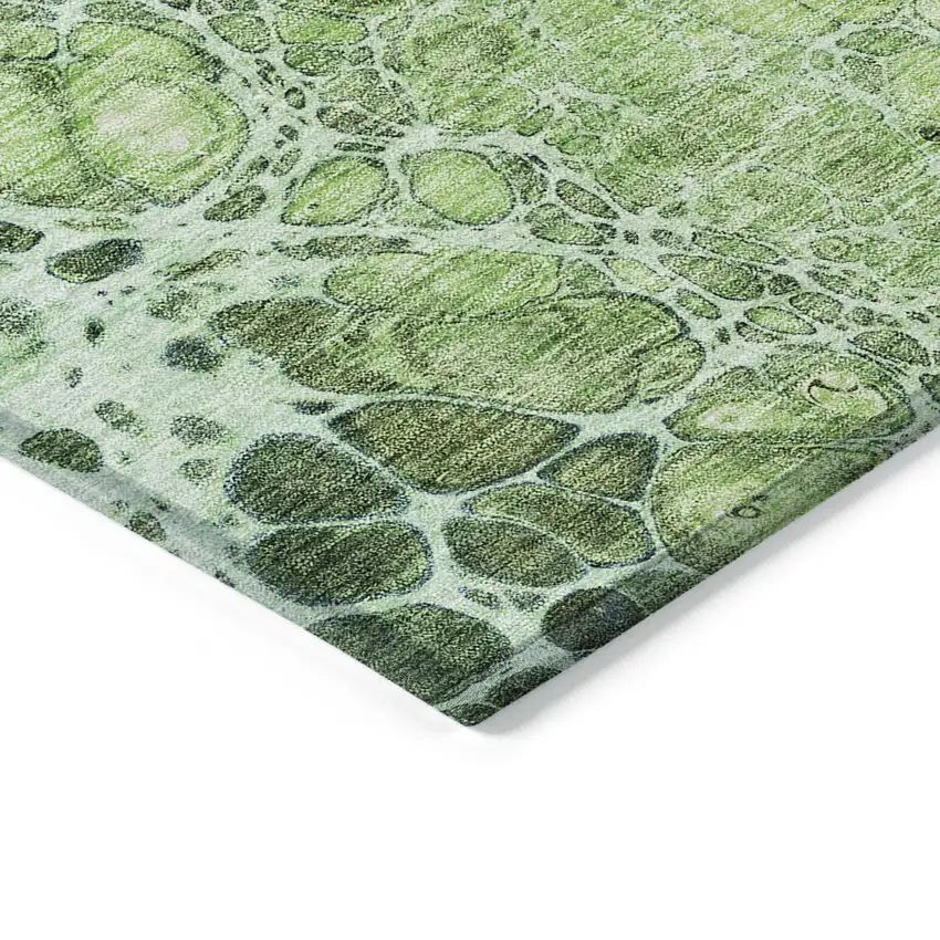 8' Green And Mint Green Round Abstract Washable Indoor Outdoor Area Rug Photo 3
