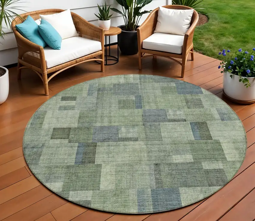 8' Green And Mint Green Round Geometric Washable Indoor Outdoor Area Rug Photo 1