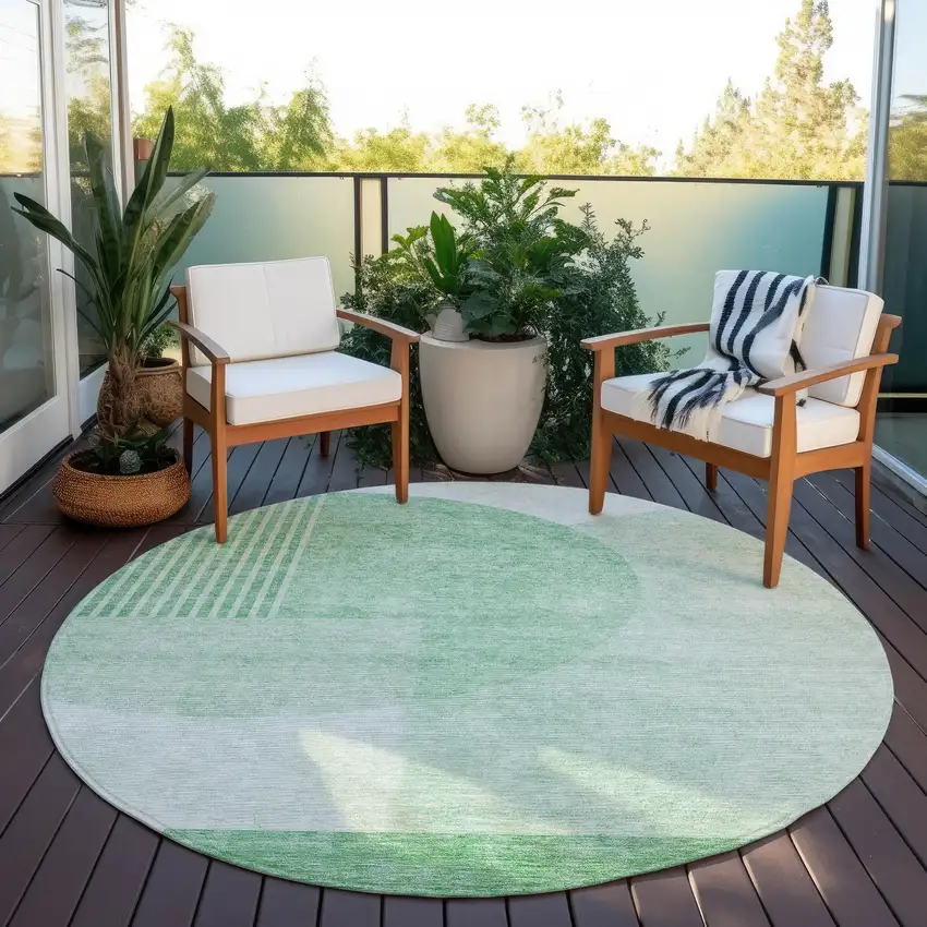 8' Green And Mint Green Round Geometric Washable Indoor Outdoor Area Rug Photo 6