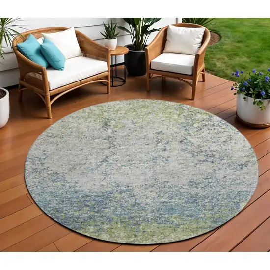 8' Green And Navy Blue Round Abstract Washable Indoor Outdoor Area Rug Photo 1