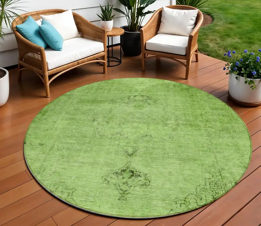8' Green And Olive Green Round Oriental Washable Indoor Outdoor Area Rug Photo 1
