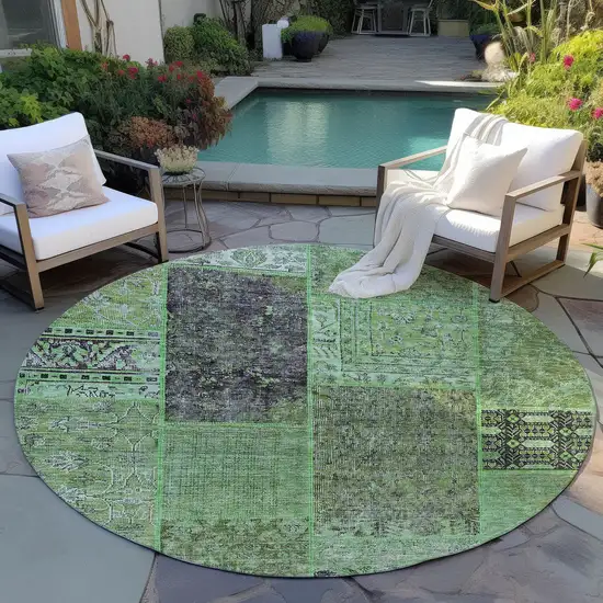 8' Green And Olive Green Round Patchwork Washable Indoor Outdoor Area Rug Photo 6