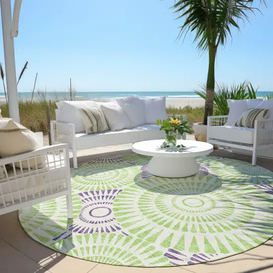 8' Green And Purple Round Geometric Washable Indoor Outdoor Area Rug Photo 7