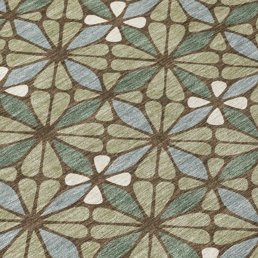 8' Green And Sage Round Geometric Washable Indoor Outdoor Area Rug Photo 7