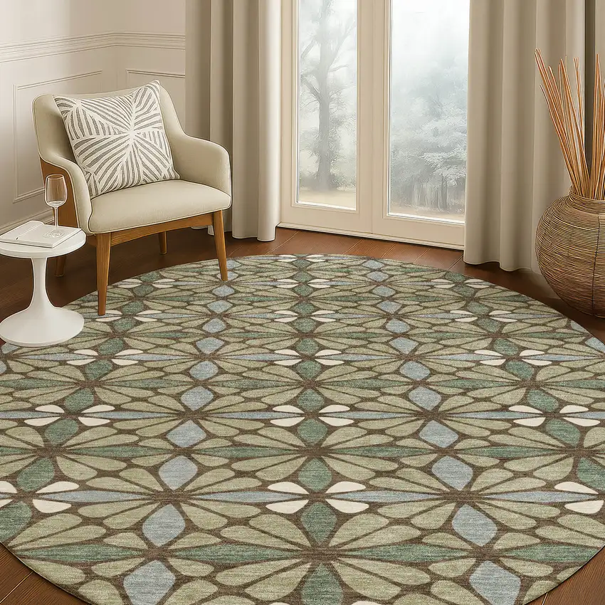 8' Green And Sage Round Geometric Washable Indoor Outdoor Area Rug Photo 5