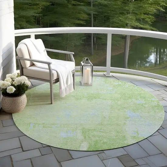 8' Green And Sky Blue Round Abstract Washable Indoor Outdoor Area Rug Photo 6