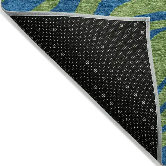 8' Green And Teal Blue Round Animal Print Washable Indoor Outdoor Area Rug Photo 4