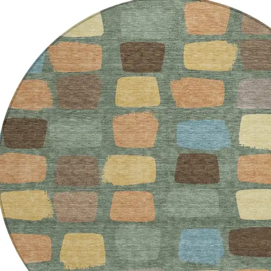 8' Green And Wheat Round Geometric Washable Indoor Outdoor Area Rug Photo 3