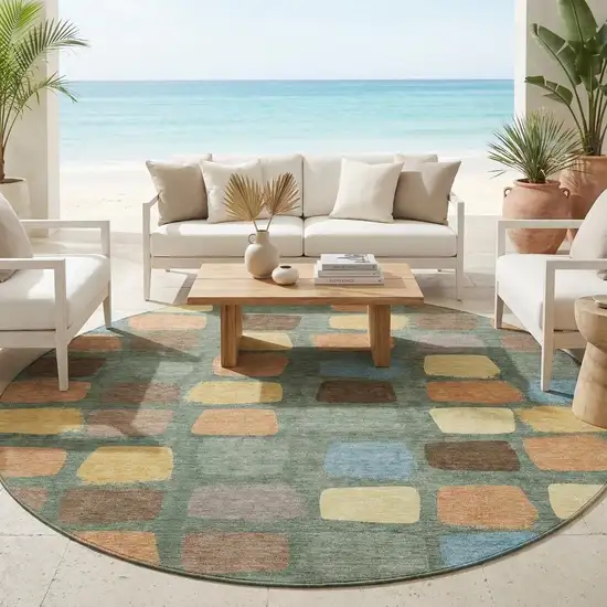 8' Green And Wheat Round Geometric Washable Indoor Outdoor Area Rug Photo 1