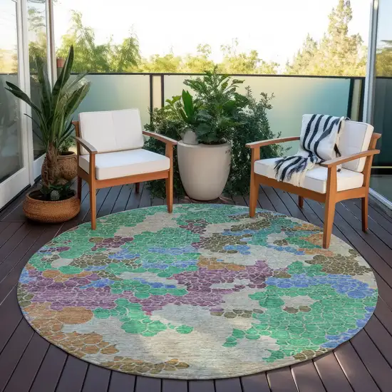 8' Green Copper And Blue Round Geometric Washable Indoor Outdoor Area Rug Photo 5