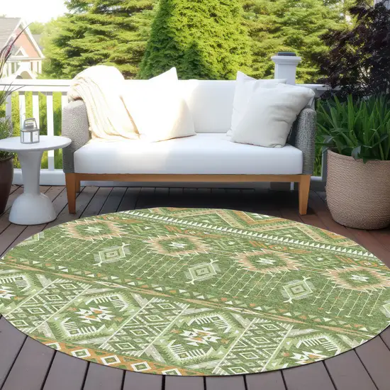 8' Green Copper And Ivory Round Aztec Washable Indoor Outdoor Area Rug Photo 5