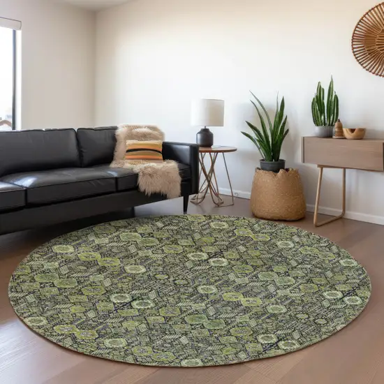 8' Green Gray And Ivory Tribal Washable Round Rug With UV Protection Photo 5