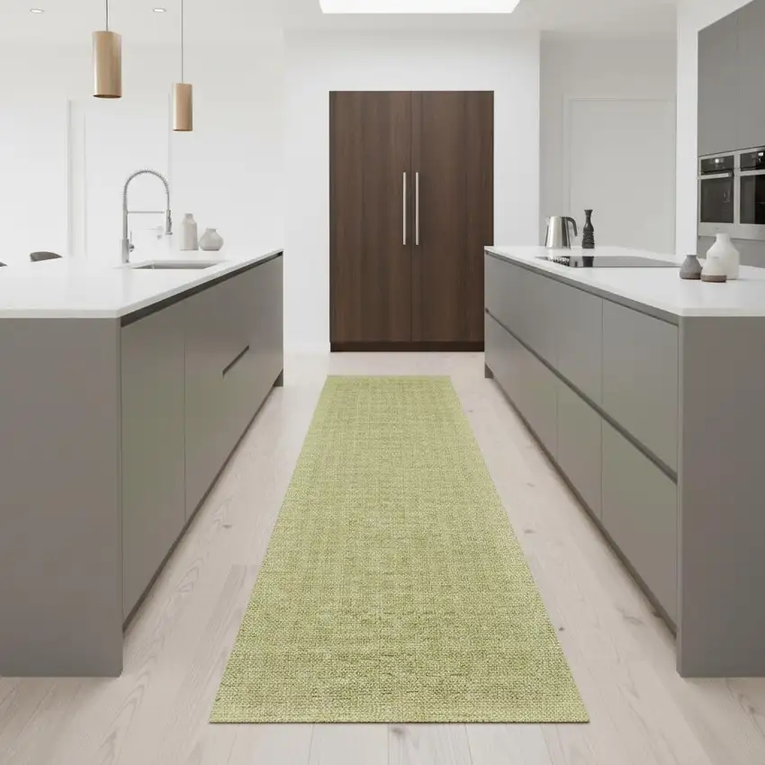 8' Green Wool Runner Rug Photo 1