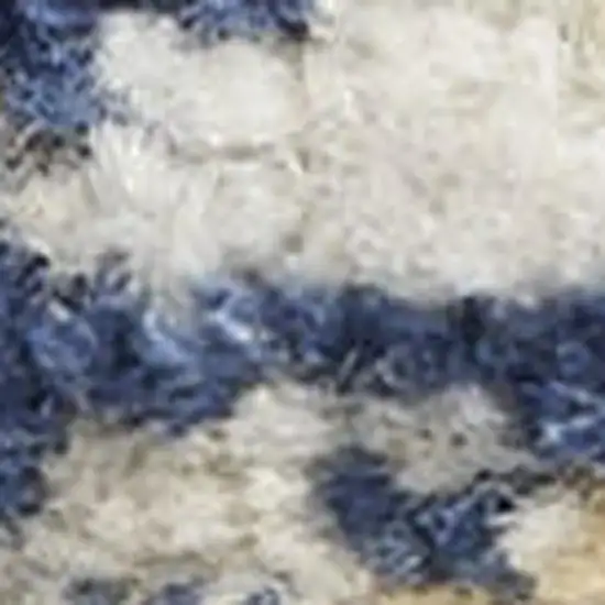 8' Green and Ivory Floral Power Loom Runner Rug Photo 3