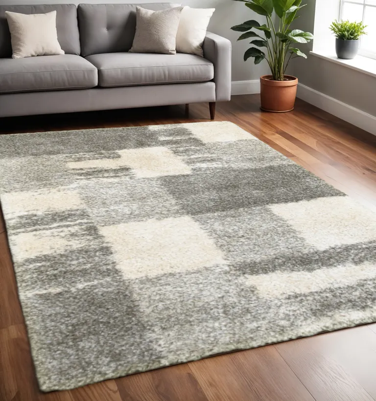 5 Grey Ivory And Silver Geometric Shag Power Loom Stain Resistant Area Rug Photo 5