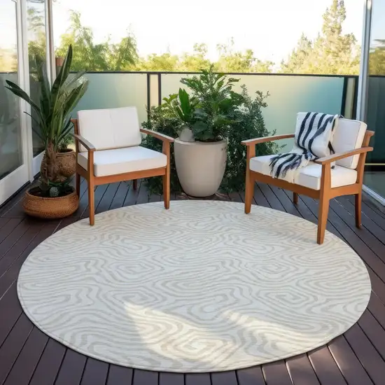 8' Ivory And Beige Round Abstract Washable Indoor Outdoor Area Rug Photo 6