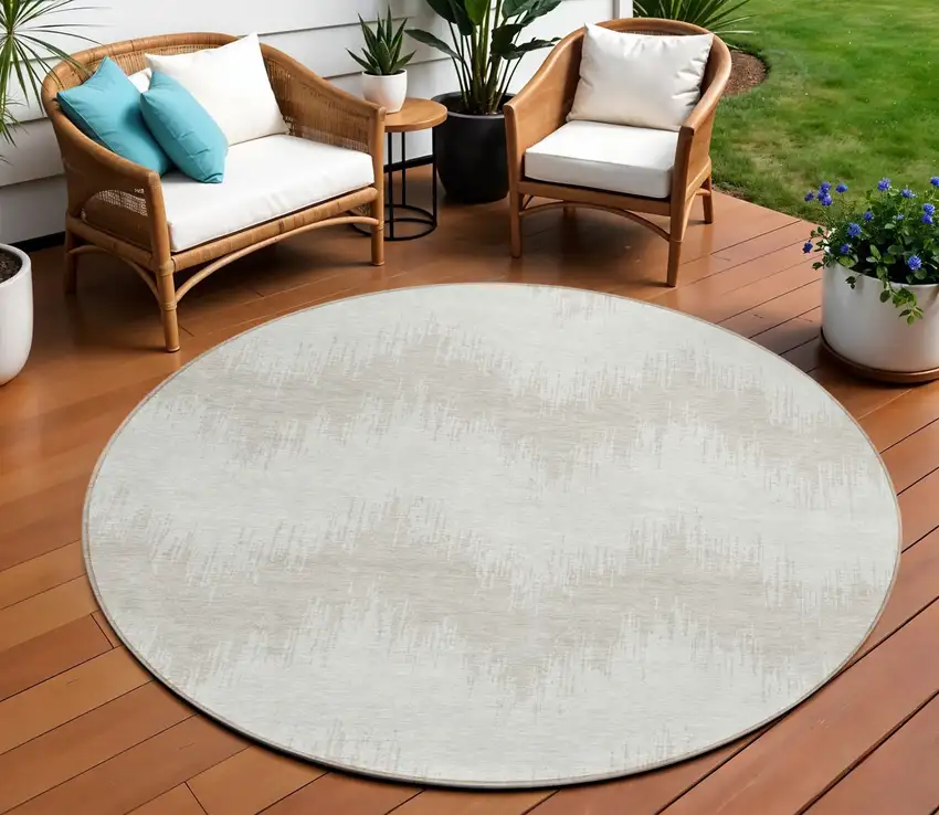 8' Ivory And Beige Round Chevron Washable Indoor Outdoor Area Rug Photo 1