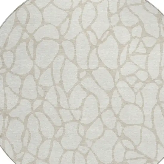 8' Ivory And Beige Round Geometric Washable Indoor Outdoor Area Rug Photo 4
