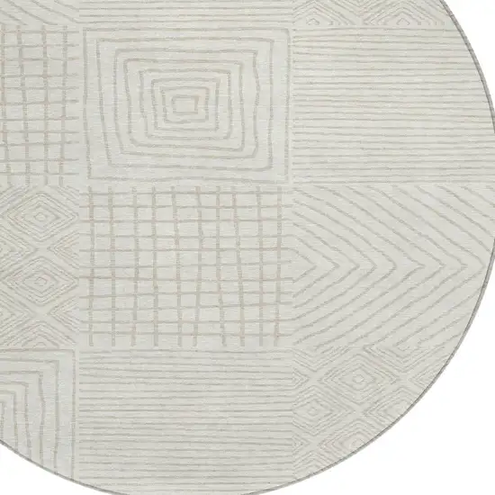 8' Ivory And Beige Round Geometric Washable Indoor Outdoor Area Rug Photo 5