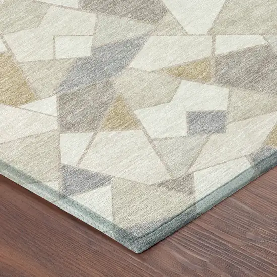 8' Ivory And Beige Round Geometric Washable Indoor Outdoor Area Rug Photo 6