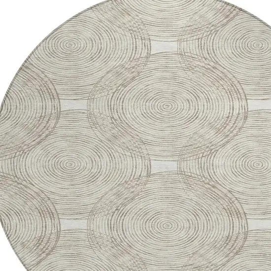 8' Ivory And Beige Round Geometric Washable Indoor Outdoor Area Rug Photo 3