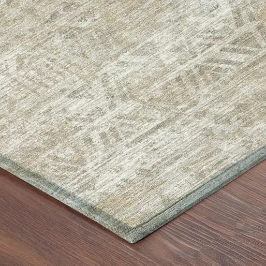 8' Ivory And Beige Round Geometric Washable Indoor Outdoor Area Rug Photo 4