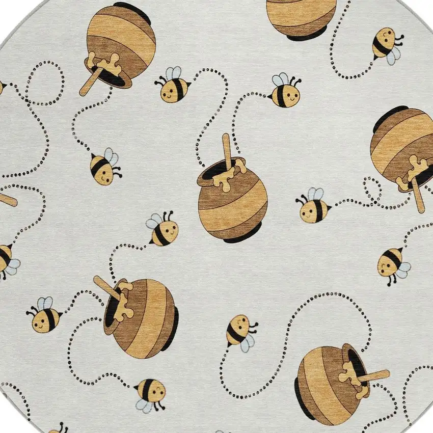 8' Ivory And Beige Round Geometric Washable Indoor Outdoor Area Rug Photo 3