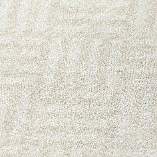 8' Ivory And Beige Round Geometric Washable Indoor Outdoor Area Rug Photo 4