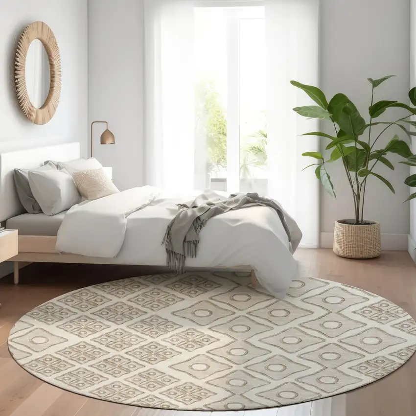 8' Ivory And Beige Round Geometric Washable Indoor Outdoor Area Rug Photo 7