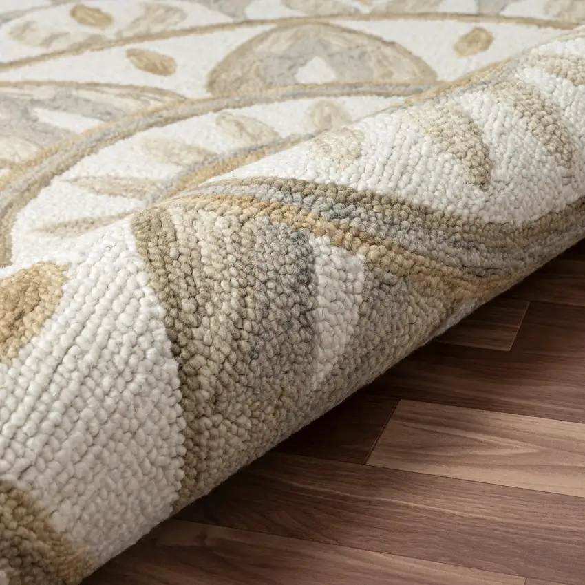 4' Ivory And Beige Wool Medallion Hand Tufted Round Rug Photo 8