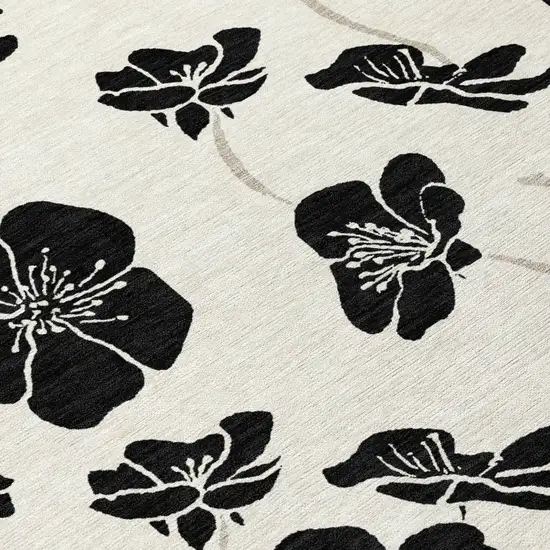 8' Ivory And Black Round Floral Washable Indoor Outdoor Area Rug Photo 8