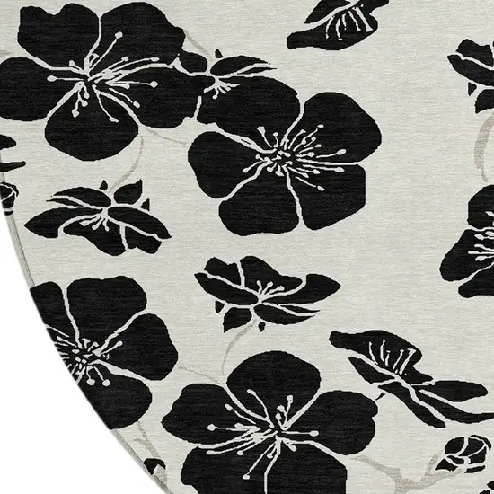8' Ivory And Black Round Floral Washable Indoor Outdoor Area Rug Photo 4