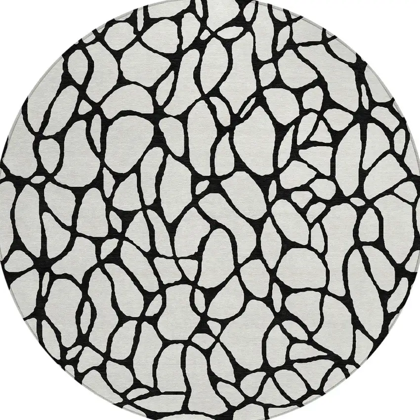 8' Ivory And Black Round Geometric Washable Indoor Outdoor Area Rug Photo 4